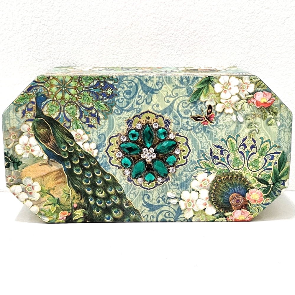 Punch Studio Jeweled Green Tea Soap Box